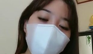 Calla Host Baru Cantik Remas Buah Dada