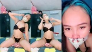 Cece Tampil Menggoda