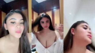 Kylie Toge Putih