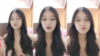 Sheeila Bertubuh Mungil Tapi Toketnya nya Gede Hot